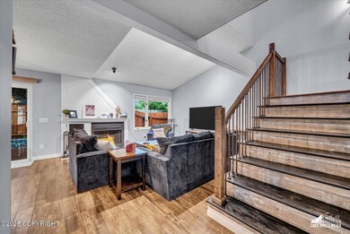 07-3239eastgatepl_ZHM_007