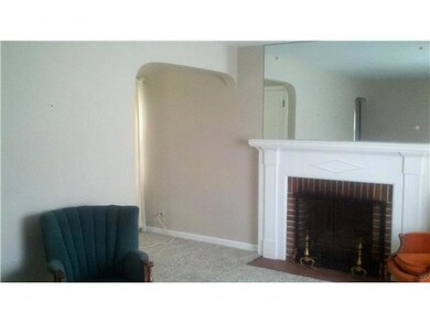 512 E Royal Forest Blvd, Columbus, OH 43214 - photo 3