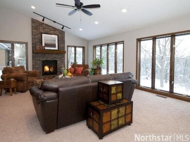 4710 Fairhills Rd W, Minnetonka, MN 55345 - photo 3
