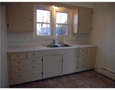 14 Baltimore Ave, Warren, RI 02885 - photo 3