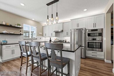 17-Kitchen