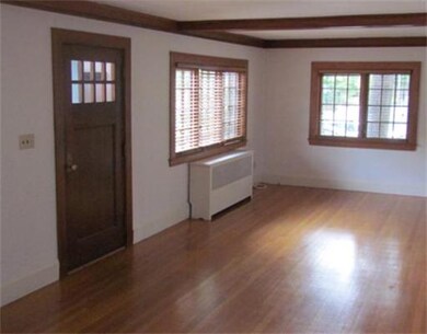 19 Abbott St unit 19, Wellesley, MA 02482 - photo 2