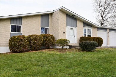 1714 Elmhurst Dr, Whitehall, PA 18052 - photo 3