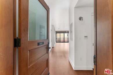 El Dorado Lofts unit 608, Los Angeles, CA 90013 - photo 4