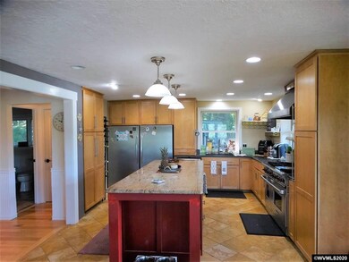 15275 Dunn Forest Rd, Monmouth, OR 97361 - photo 6