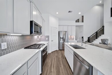 10221 Prairie Creek Ln, Conroe, TX 77384 - photo 6