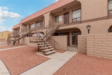 4300 N Lamont St unit 209, Las Vegas, NV 89115 - photo 2