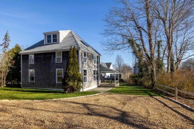 26 Daggett Ave, Vineyard Haven, MA 02568 - photo 3