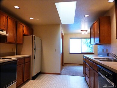 1382 Welling Rd, Bellingham, WA 98226 - photo 2