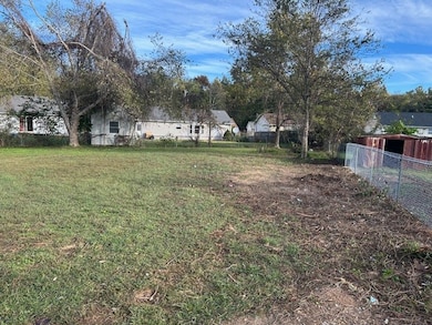 306 Alan Ct, Oak Grove, KY 42262 - photo 3