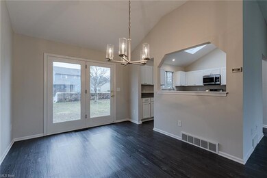 9621 Grist Mill Run, Olmsted Falls, OH 44138 - photo 7