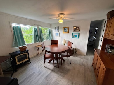 1119 Periwinkle Way unit 314, Sanibel, FL 33957 - photo 3