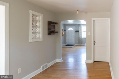 2365 Bond Ave, Drexel Hill, PA 19026 - photo 7