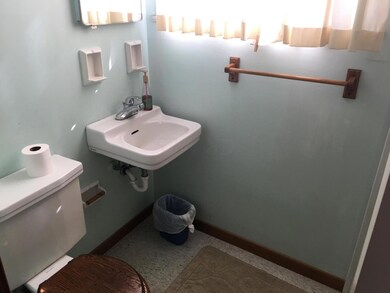 1315 Fowler Dr, Columbus, OH 43224 - photo 7