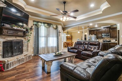 117 Helen Hampton Dr, Springtown, TX 76082 - photo 7