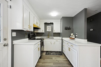 147 Forest St, Bridgewater, MA 02324 - photo 7