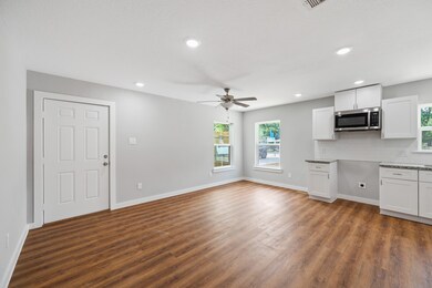 7413 Shotwell St, Houston, TX 77028 - photo 3