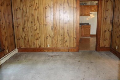2611 E Walnut St, Des Moines, IA 50317 - photo 3