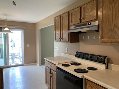 932 Wheatfield Ln, Churubusco, IN 46723 - photo 7