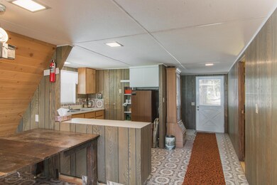 09 - Kitchen