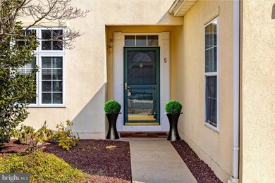 5 Pinflower Ln, Princeton Junction, NJ 08550 - photo 2