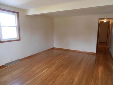 128 N 26th 009