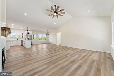 13075 Blackwood Forest Dr, Goldvein, VA 22720 - photo 3