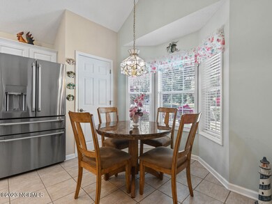 Eat-In Kitchen