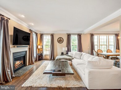 9050 Chynoweth St, Lorton, VA 22079 - photo 4