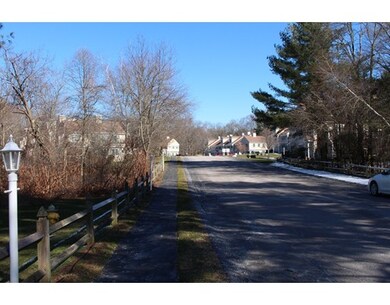 12 Hobart Ln unit 12, Rockland, MA 02370 - photo 2