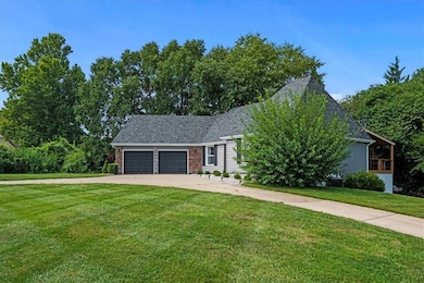 5200 Woodland Dr, Shawnee, KS 66218 - photo 2