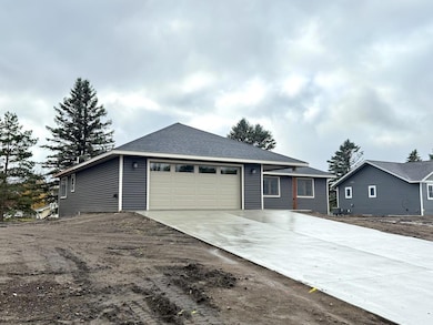 208 4th Ave SE, Pelican Rapids, MN 56572 - photo 3