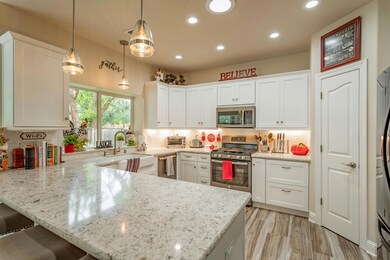 20 Kitchen
