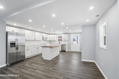 2014 W Sandusky St, Findlay, OH 45840 - photo 2