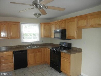 4903 Anntana Ave, Baltimore, MD 21206 - photo 5