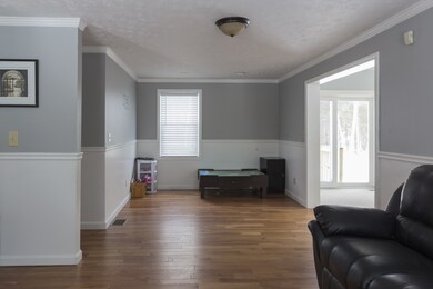 56 Heather Cir, Auburn, NH 03032 - photo 6