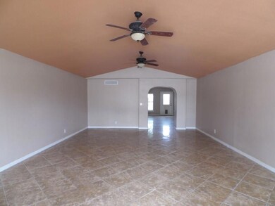 16009 Keno Dr, Horizon City, TX 79928 - photo 4