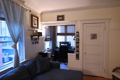 2 Arnold Cir unit 3, Cambridge, MA 02139 - photo 2