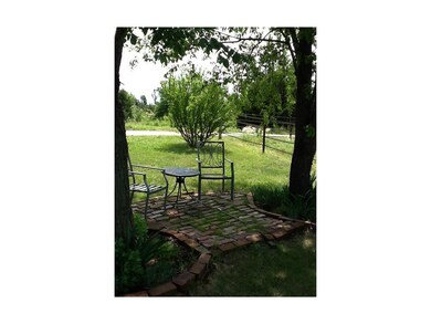 relaxing brick patio would also be perfect for a h