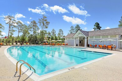 5-Hammock Lake pool