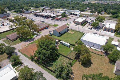 107 E 10th St, Joshua, TX 76058 - photo 4