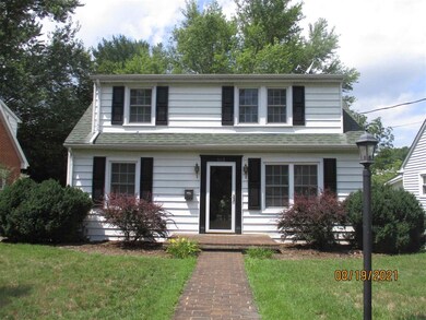 565 S Magnolia Ave, Waynesboro, VA 22980 - photo 2