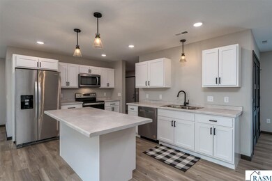 3122 Scotch Ln, Mankato, MN 56001 - photo 3