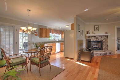 1823 Honeysuckle Ln, Charlottesville, VA 22902 - photo 3