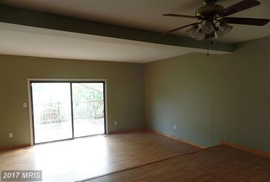 105 Bourbon Ct, Parkville, MD 21234 - photo 2