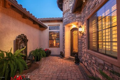 Night-Courtyard