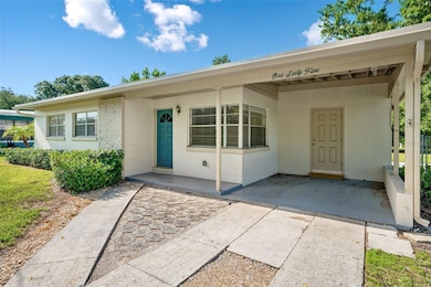 165 Pinecrest Dr, Sanford, FL 32773 - photo 2