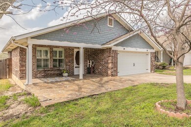 605 Duke St, Weatherford, TX 76086 - photo 3