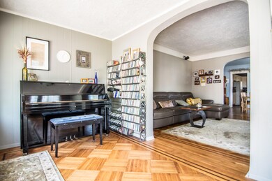 108 Delafield Place, Staten Island, NY 10310 - photo 2