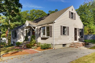 8 Taylor Ave, Burlington, MA 01803 - photo 2